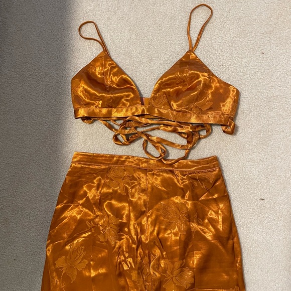 Revolve Matching Set by House of Harlow 1960 - Picture 8 of 10